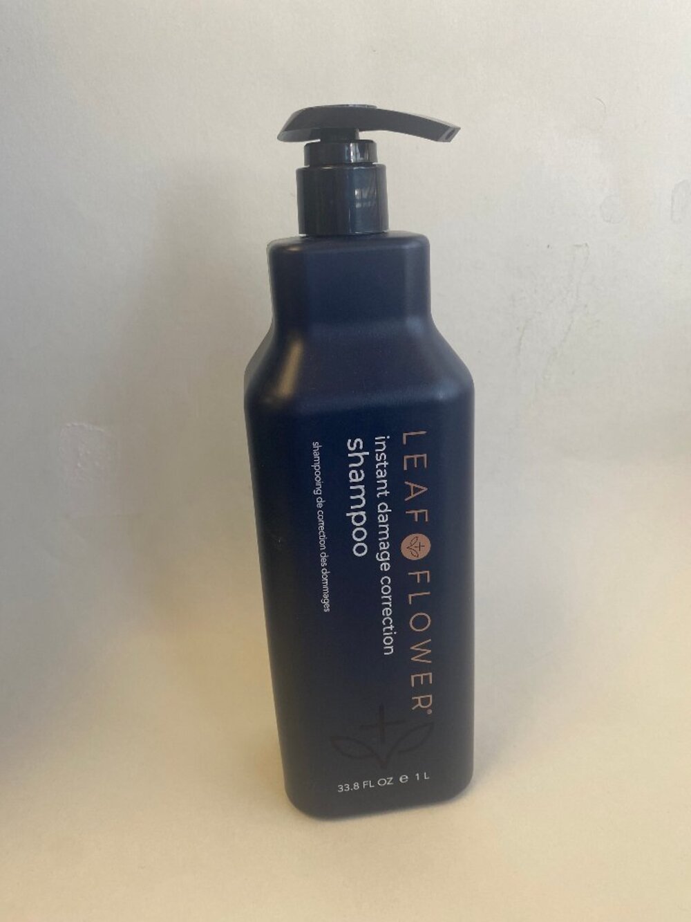LEAF & FLOWER CBD Instant Damage Correction Shampoo 1 Liter
